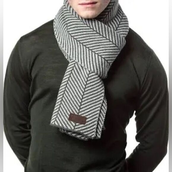 ANNE KLEIN 20x80 Soft Fringed Unisex Scarf - Picture 1 of 4